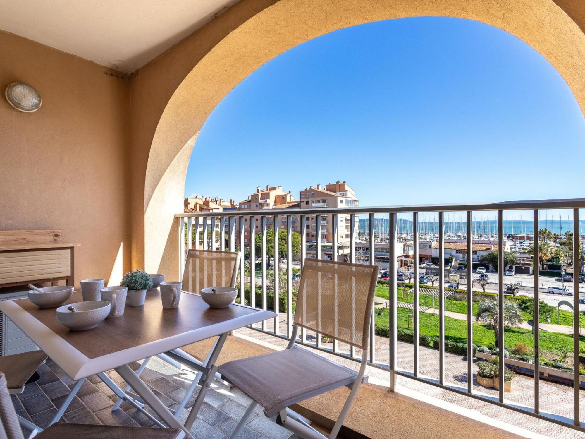 Port De La Gavine-31 By Interhome *